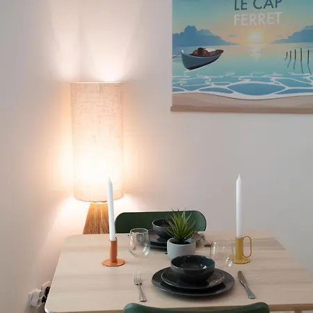Du Port Ostreicole Apartmán Ares